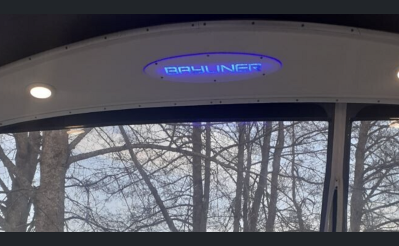 Bayliner 3055 SE-kuva-11